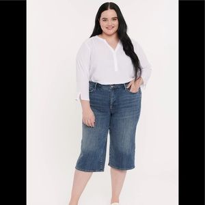 NWT Lane Bryant Wide Leg Cropped Pedal Pusher Jeans